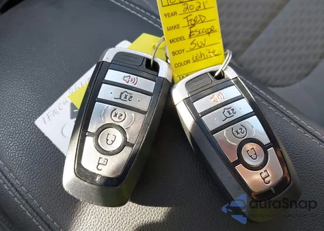 2021 Ford Escape Se z USA, uszkodzony, nr VIN 1FMCU9G61MUA16203